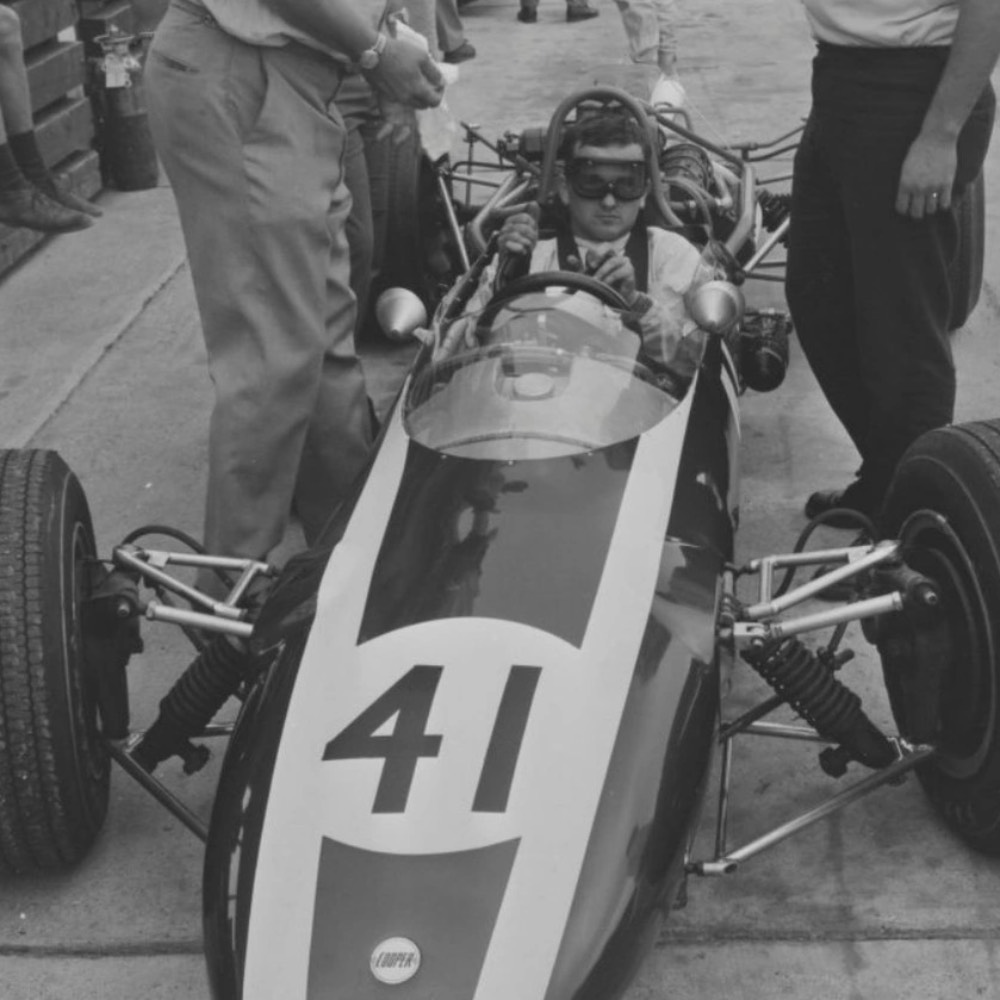 Tom Jones - Formula 1 Driver Photo